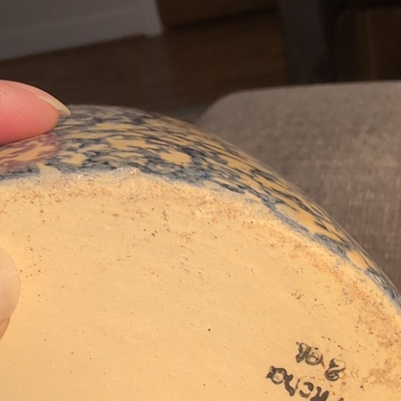 Robinson Ransbottom 2qt Ceramic Pitcher - Picture 6 of 7